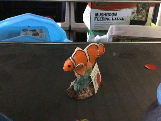 Clownfish statue