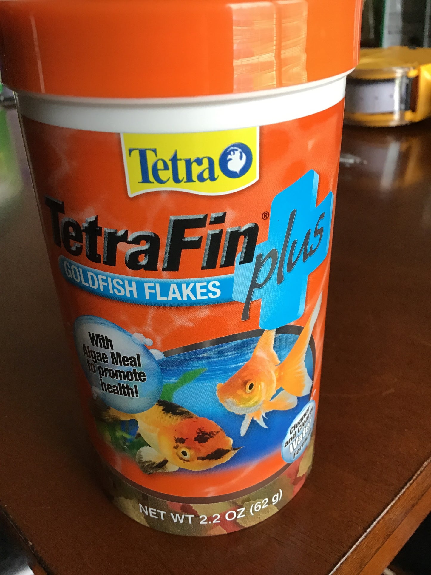 Tetra Fin Plus Goldfish Flakes 2.2 oz